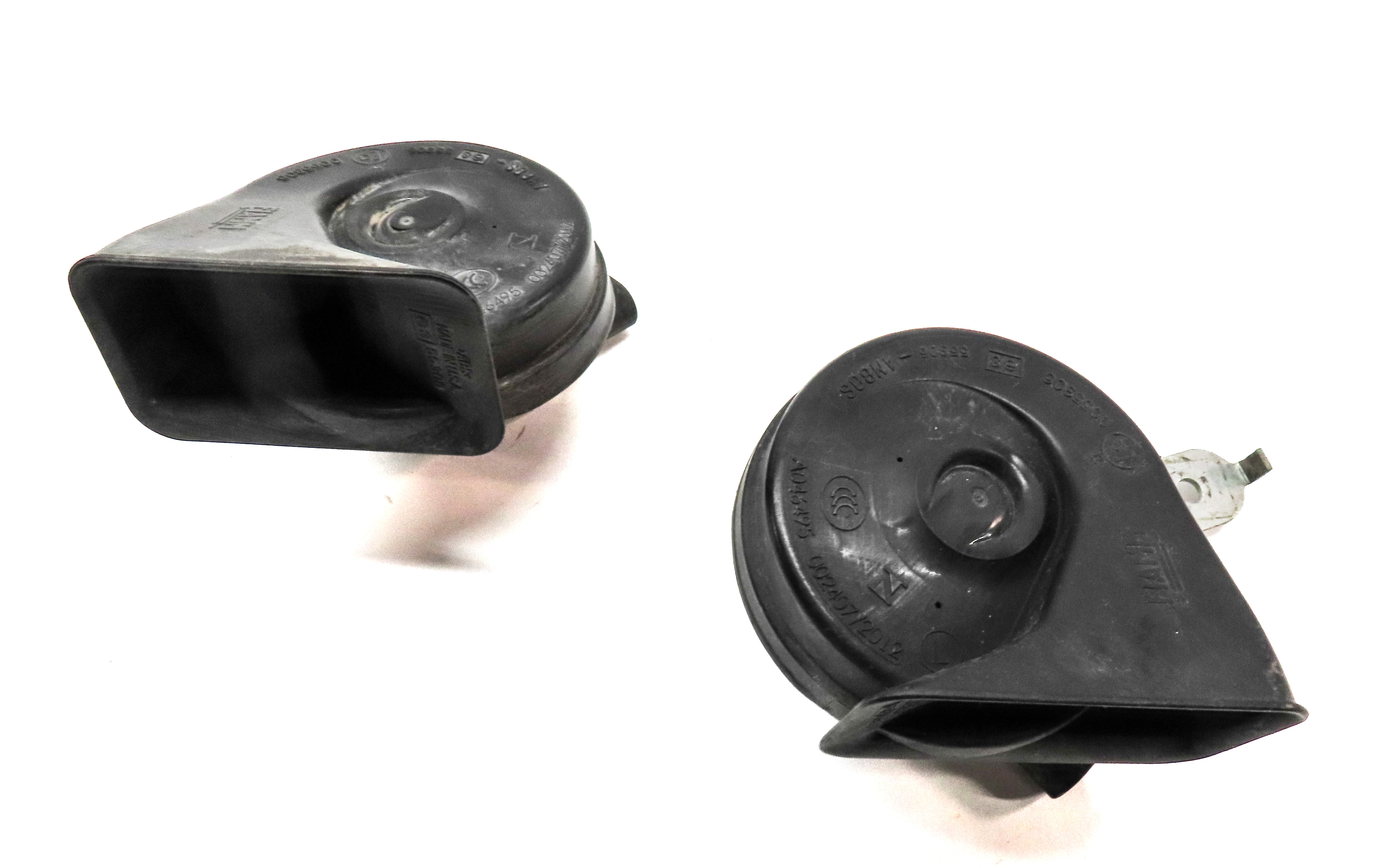 2011-2018 BMW X3 X4 (F25 F26) HIGH & LOW TONE SAFETY HORN SET-2 — exact item pictured